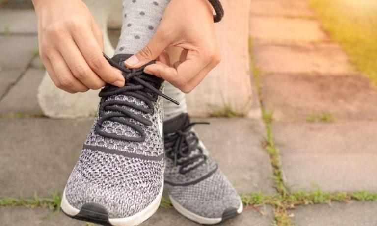 איך לבחור נעלי ספורט לילד