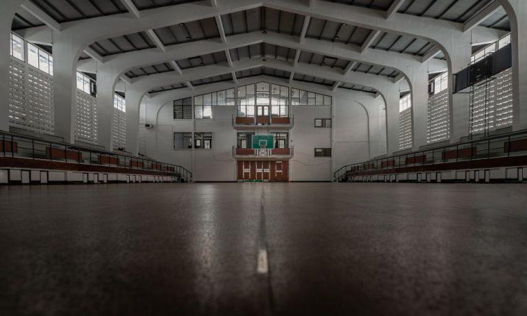 קירוי לאולמות כדורסל